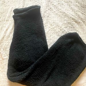 SKIMS XXS fuzzy sweats